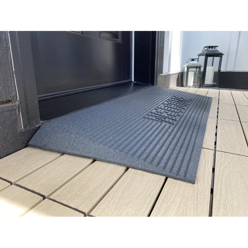 TRANSITIONS Angled Entry Mat